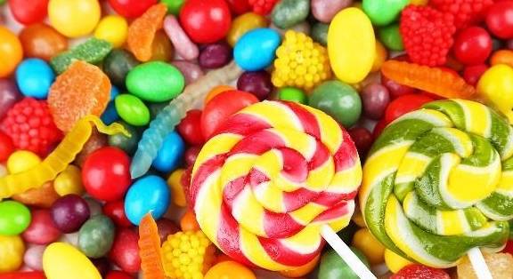 帶娃需警惕 這些食物易致積食，你家孩子還在吃糖嗎？